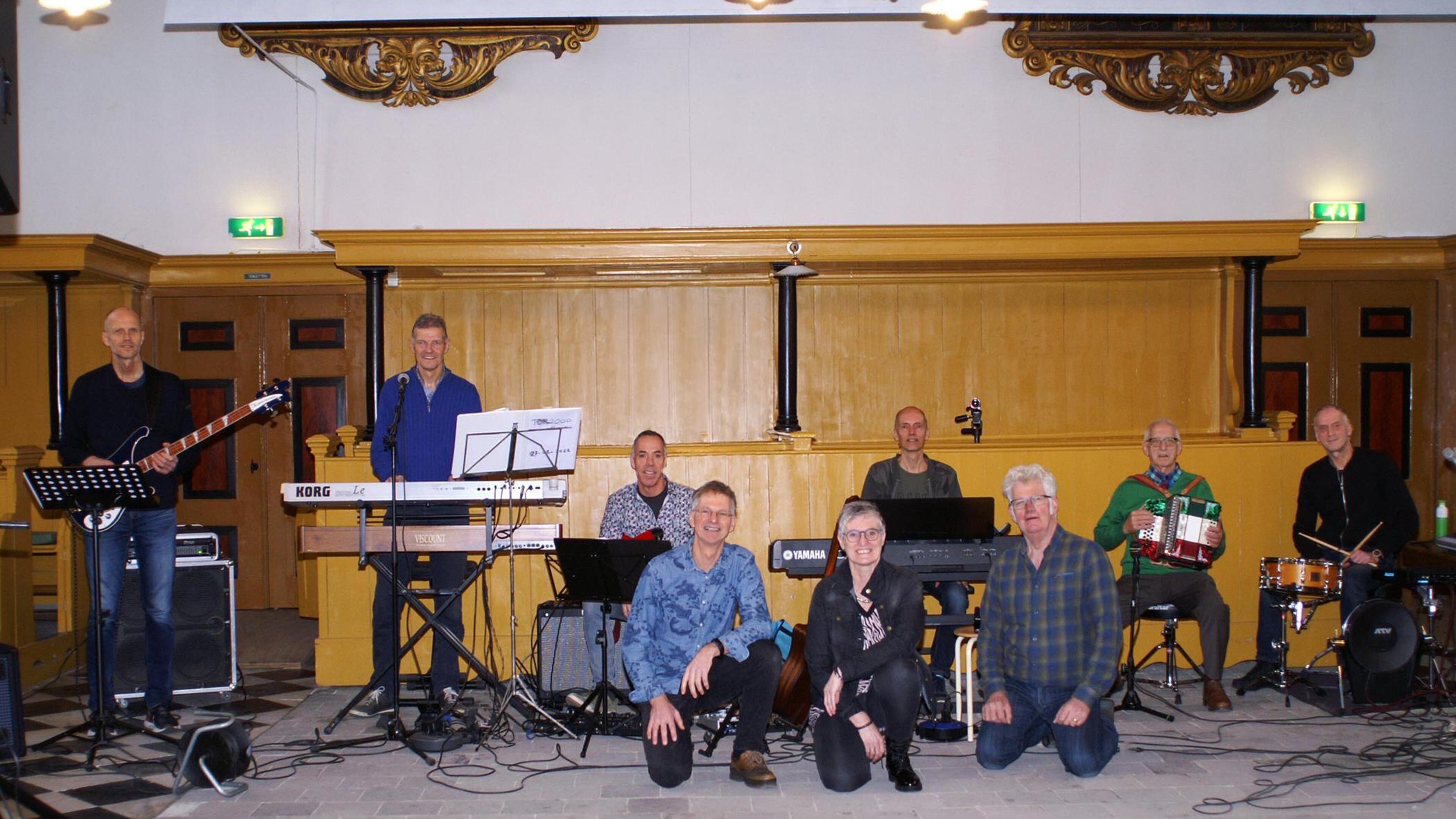 In de Kerk in Dirkshorn wordt live muziek uit de Top 2000 gespeeld. ’Lekker laagdrempelig, iedereen 